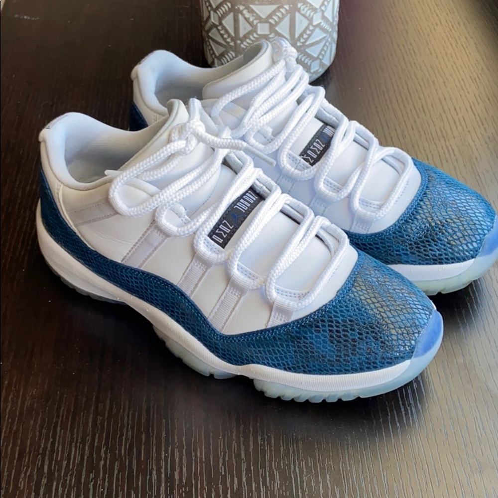 Jordan 11 Low